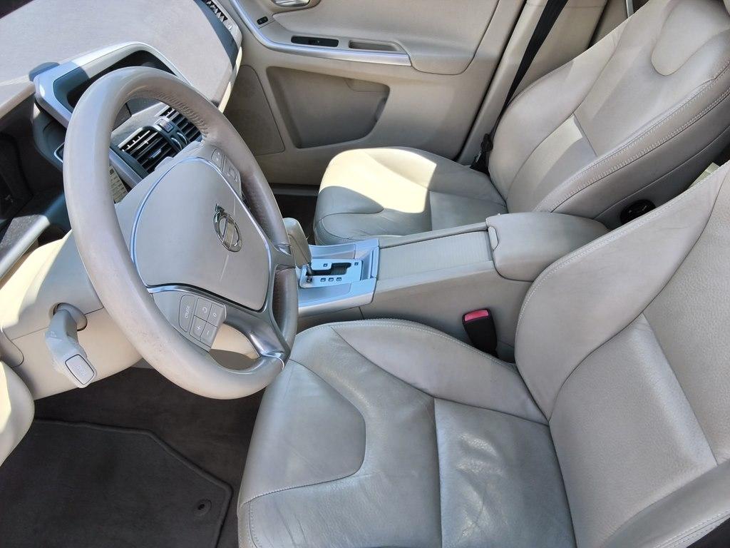 Volvo XC60 AWD 4dr 3.0T 2011