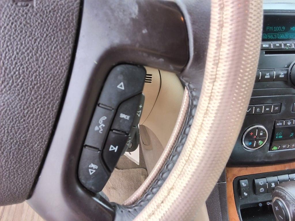 Buick Enclave AWD 4dr CXL w/1XL 2010
