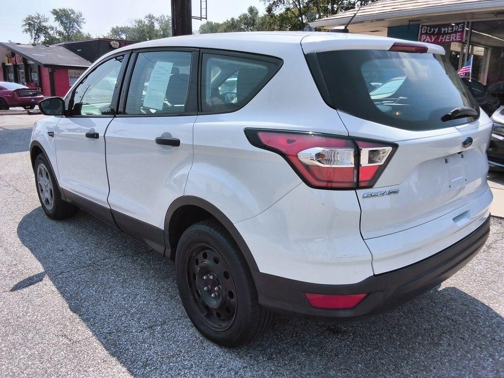 Ford Escape S FWD 2018