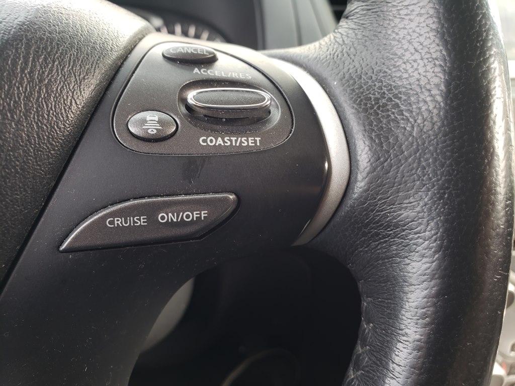 Nissan Pathfinder 4x4 SL 2018