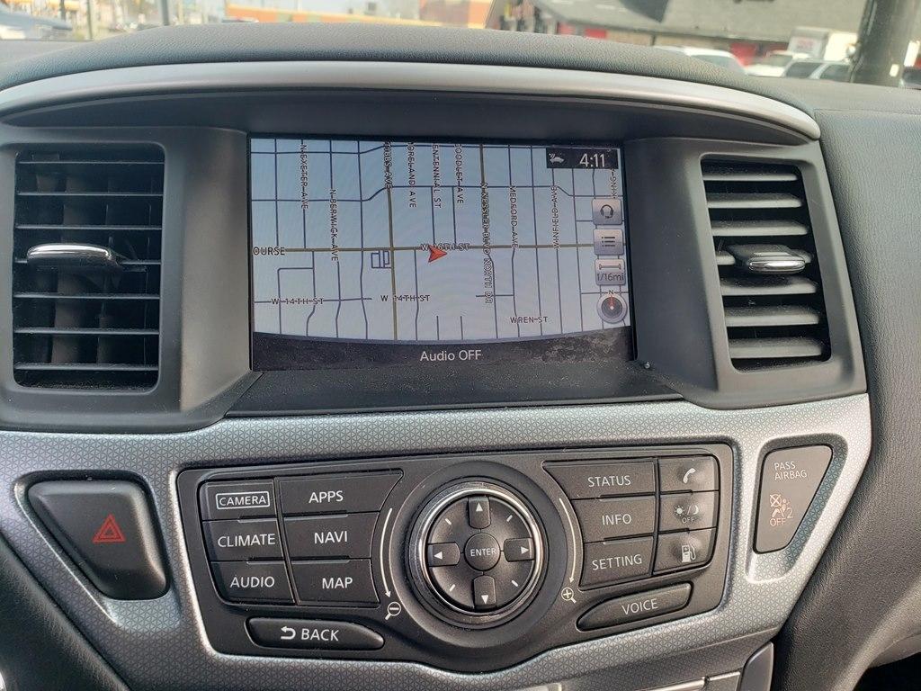 Nissan Pathfinder 4x4 SL 2018