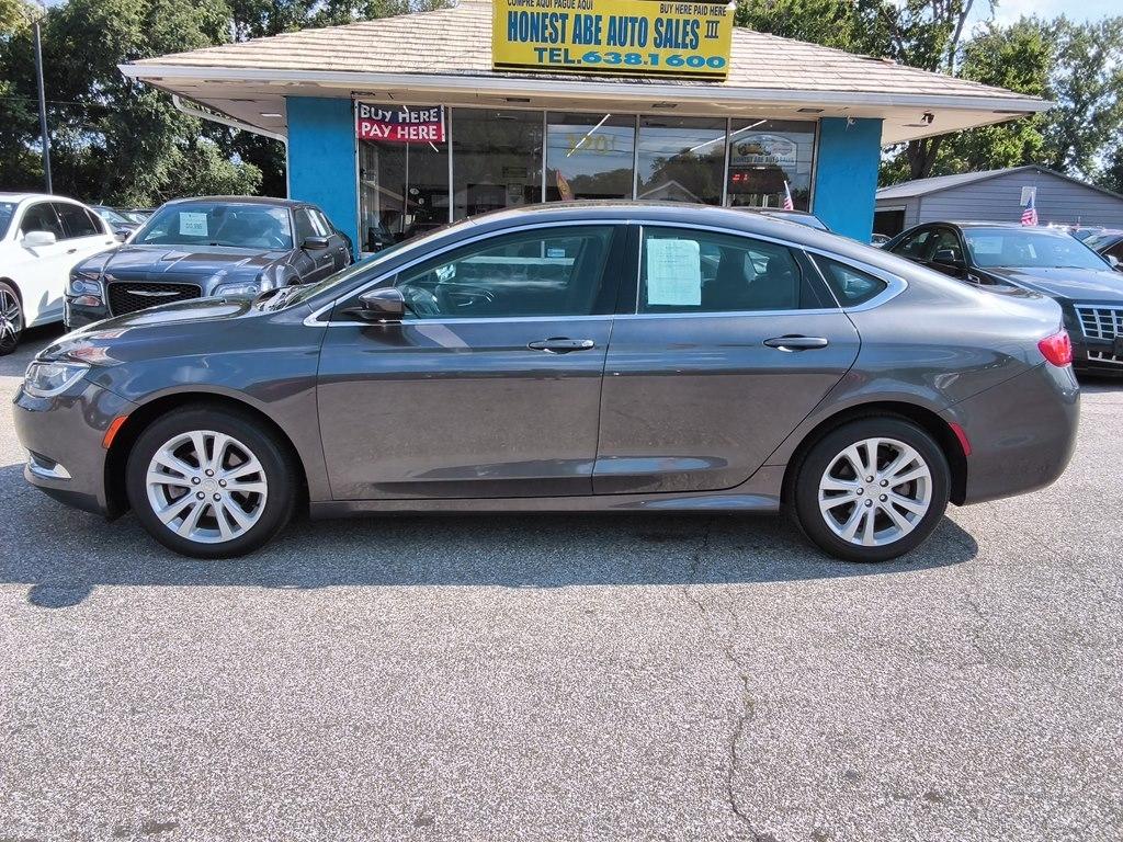 Chrysler 200 4dr Sdn Limited FWD 2015