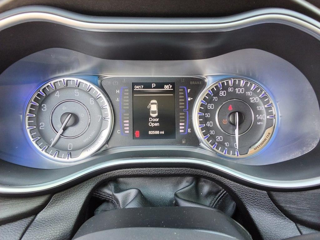 Chrysler 200 4dr Sdn Limited FWD 2015
