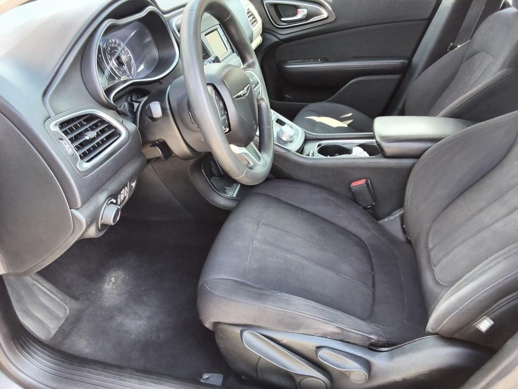 Chrysler 200 4dr Sdn Limited FWD 2015