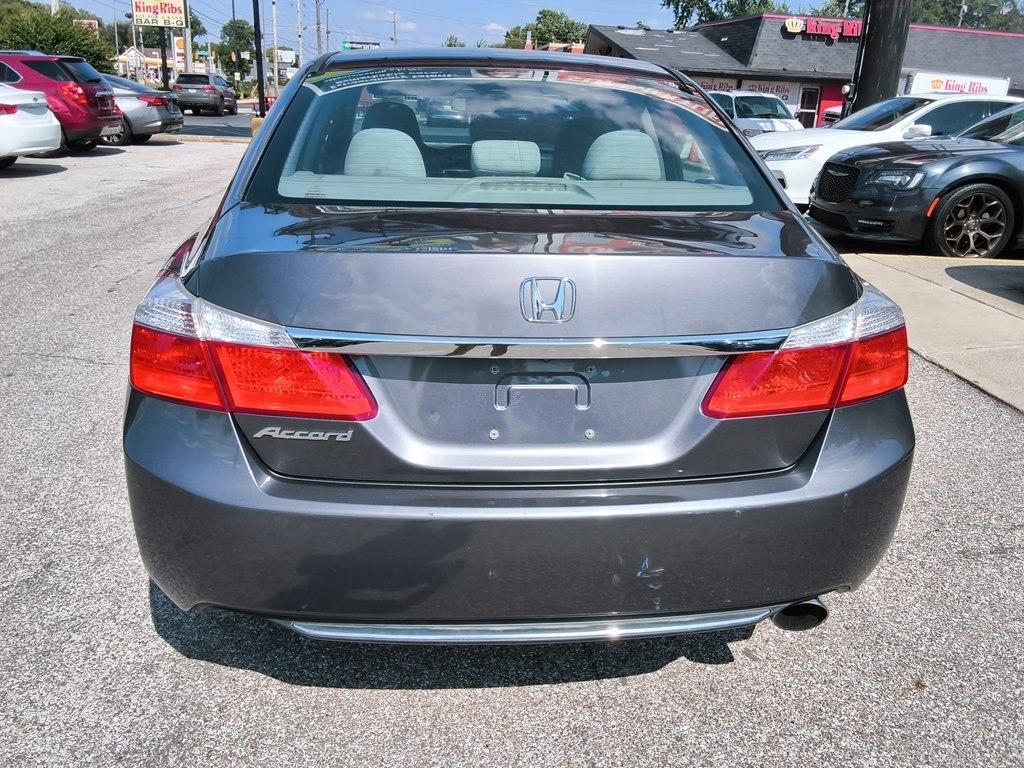 Honda Accord Sdn 4dr I4 CVT LX 2013