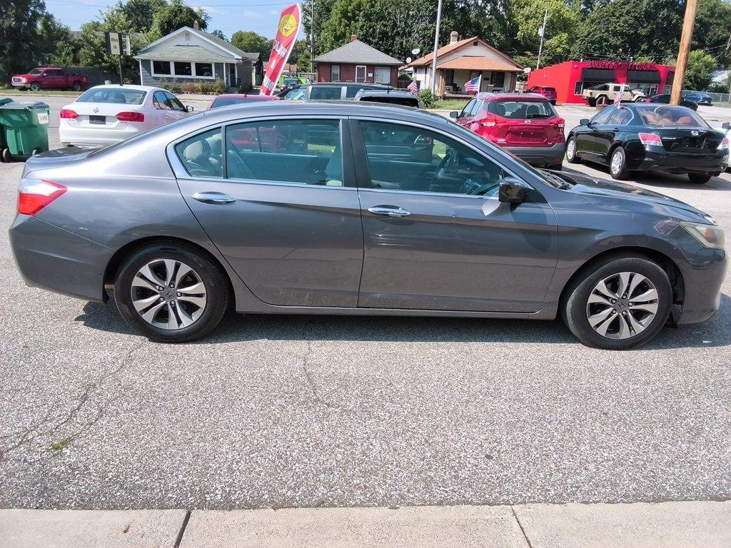 Honda Accord Sdn 4dr I4 CVT LX 2013