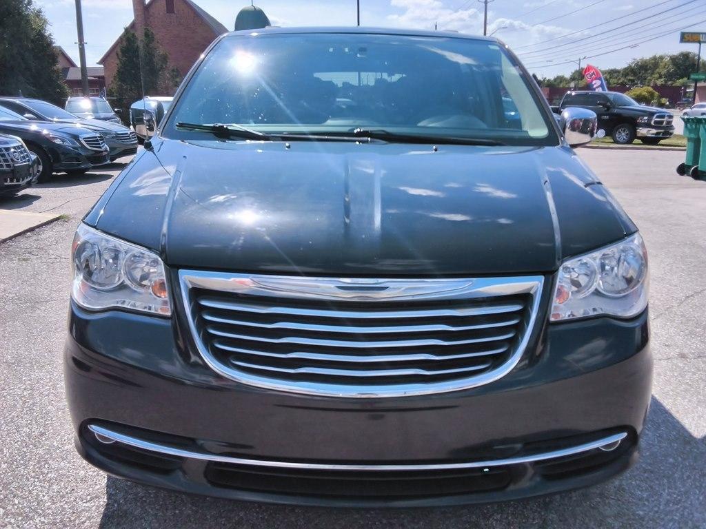 Chrysler Town & Country 4dr Wgn Touring-L Anniversary Edition 2016