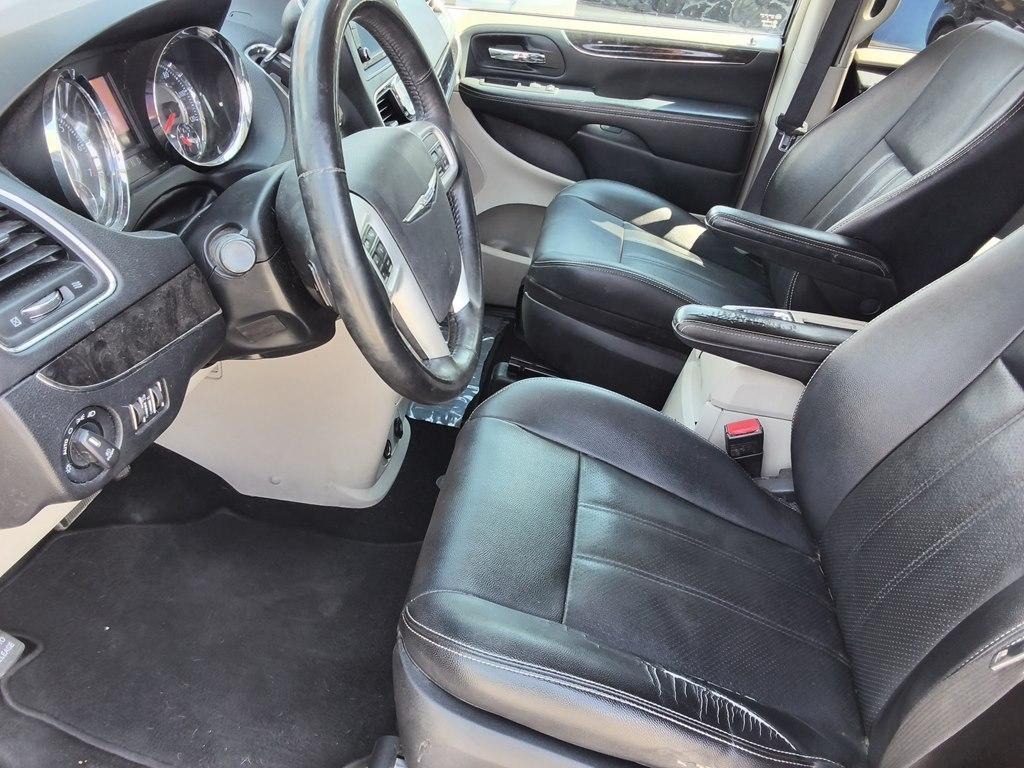 Chrysler Town & Country 4dr Wgn Touring-L Anniversary Edition 2016