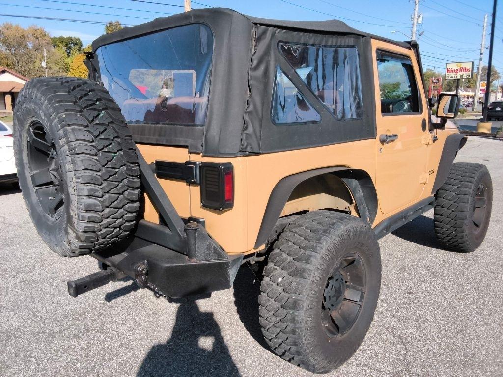 Jeep Wrangler 4WD 2dr Sport 2013