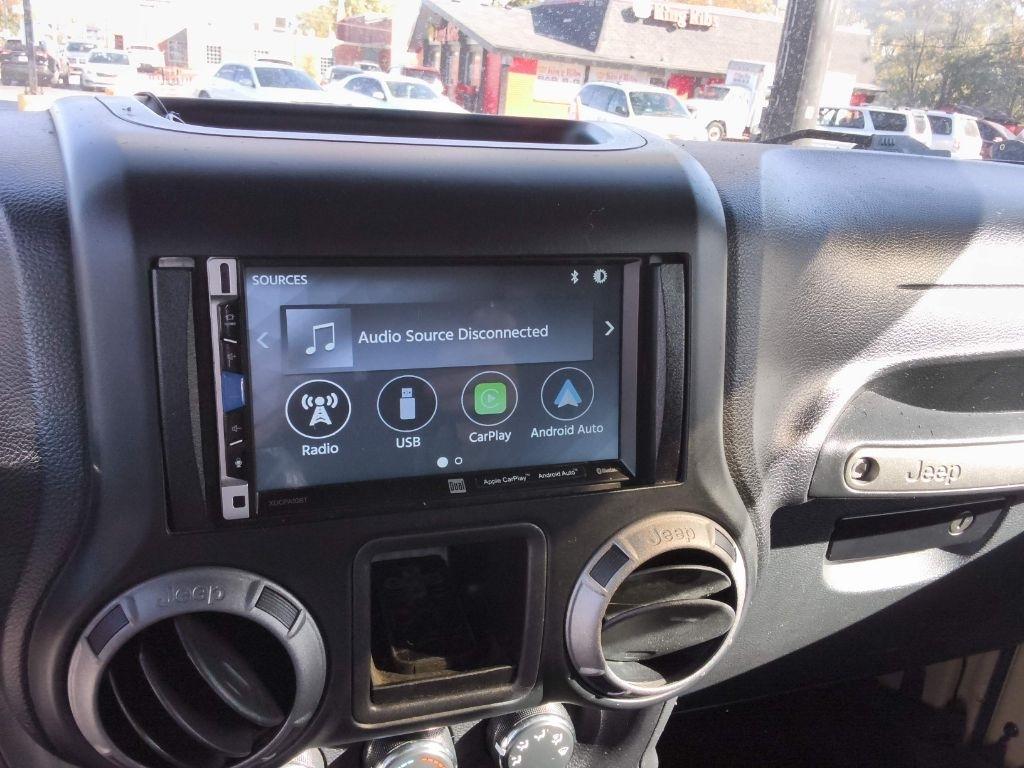Jeep Wrangler 4WD 2dr Sport 2013