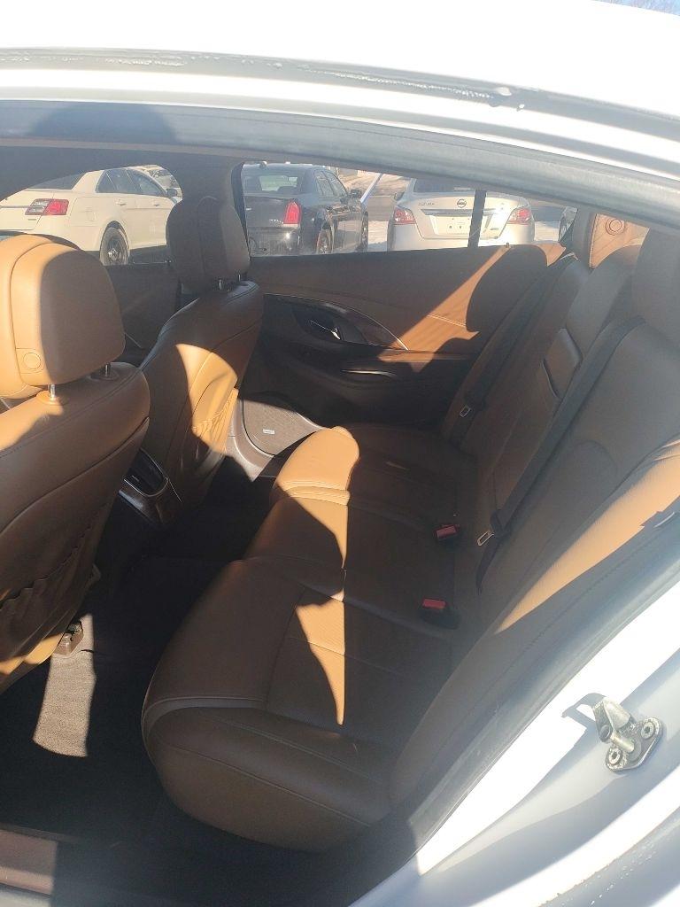 Buick LaCrosse 4dr Sdn Premium II FWD 2014