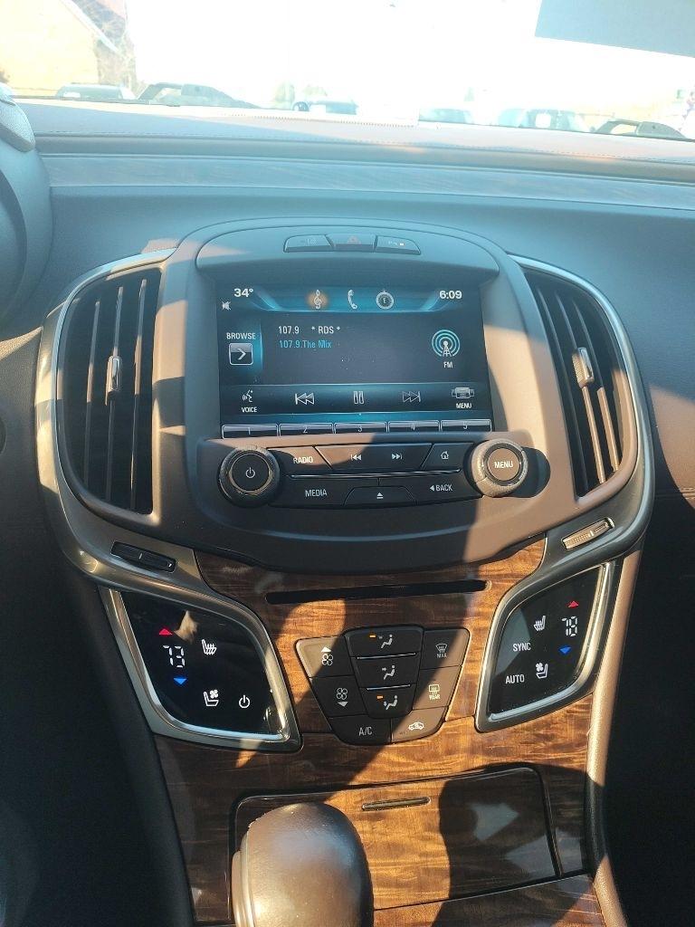 Buick LaCrosse 4dr Sdn Premium II FWD 2014