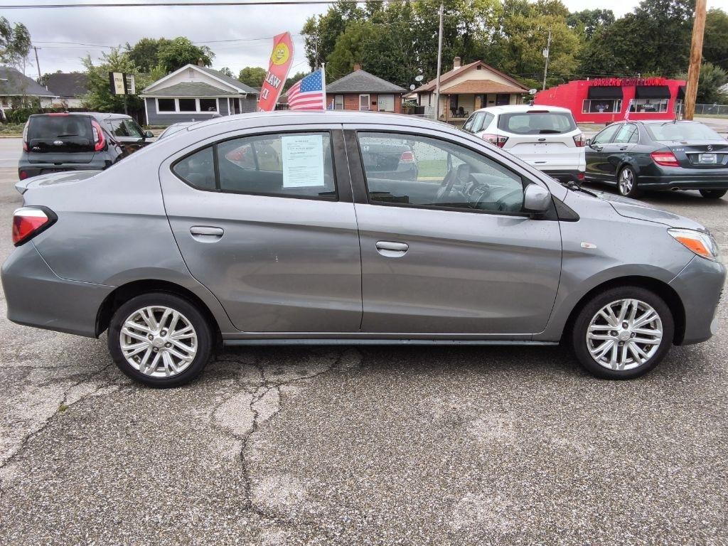 Mitsubishi Mirage G4 Carbonite Edition CVT 2021