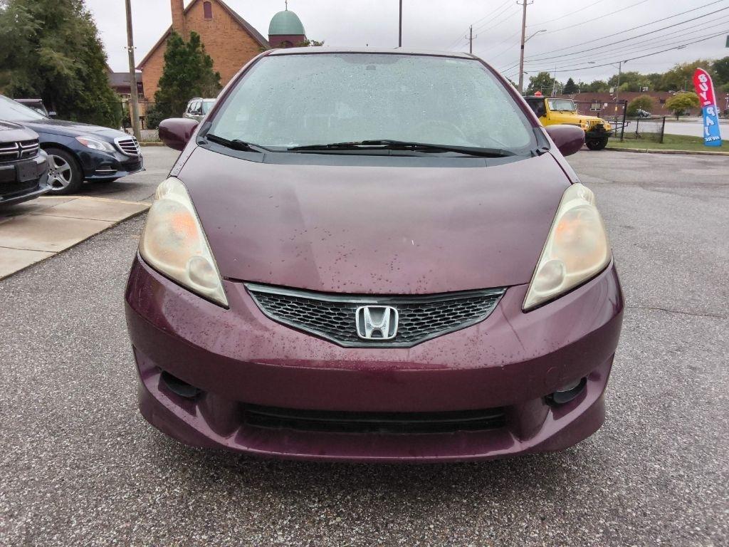Honda Fit photo 2