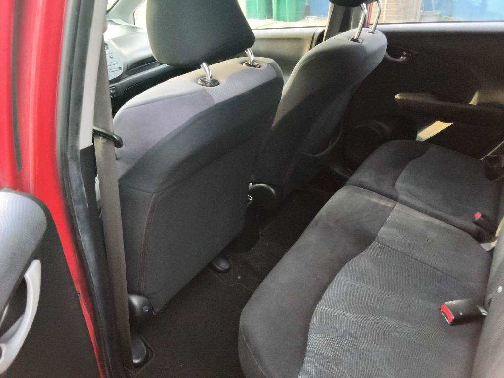 Honda Fit photo 7
