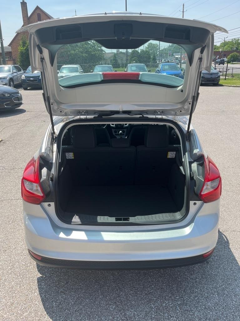 Ford Focus 5dr HB SE 2014
