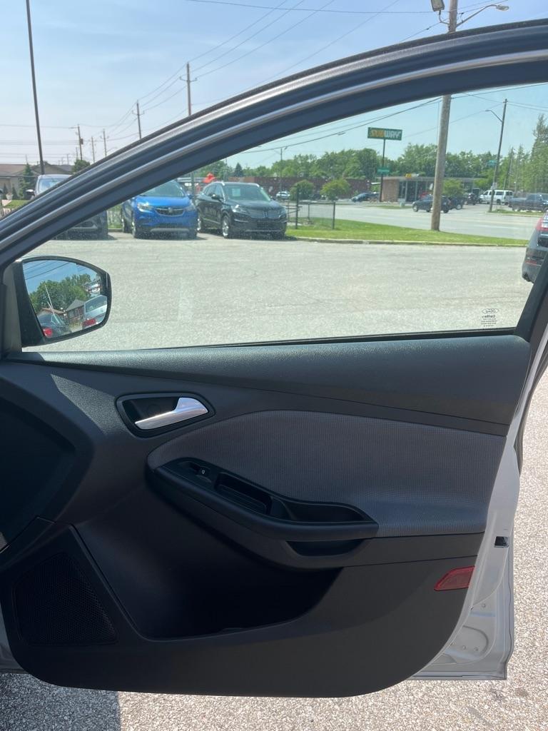 Ford Focus 5dr HB SE 2014
