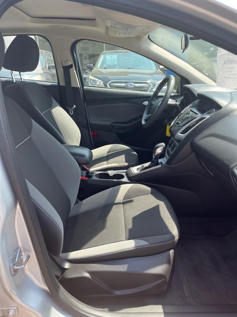 Ford Focus 5dr HB SE 2014