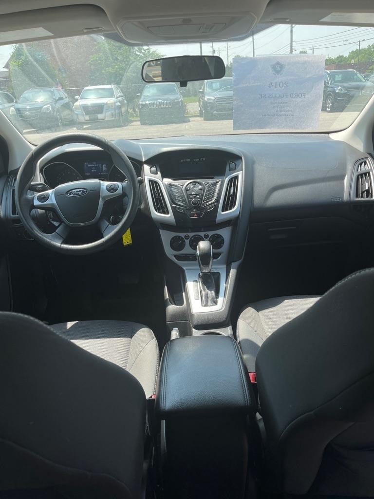 Ford Focus 5dr HB SE 2014