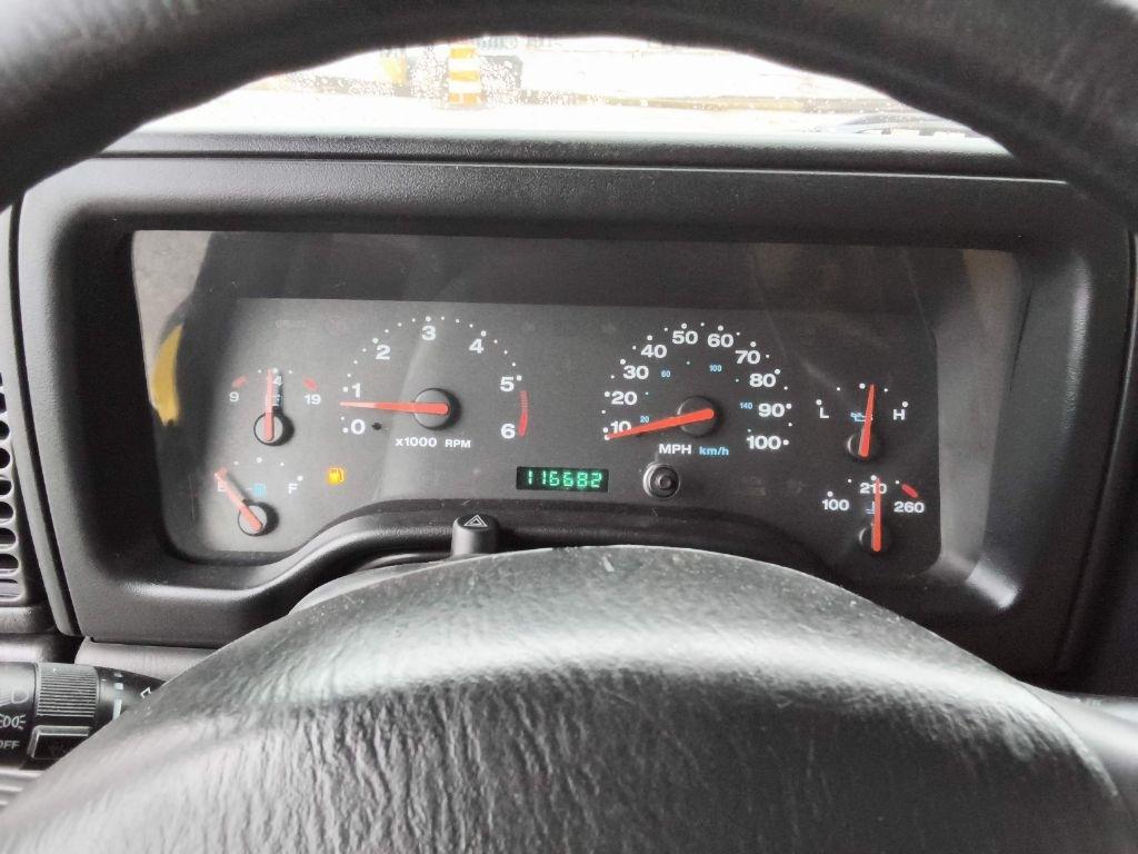 Jeep Wrangler 2dr X 2004
