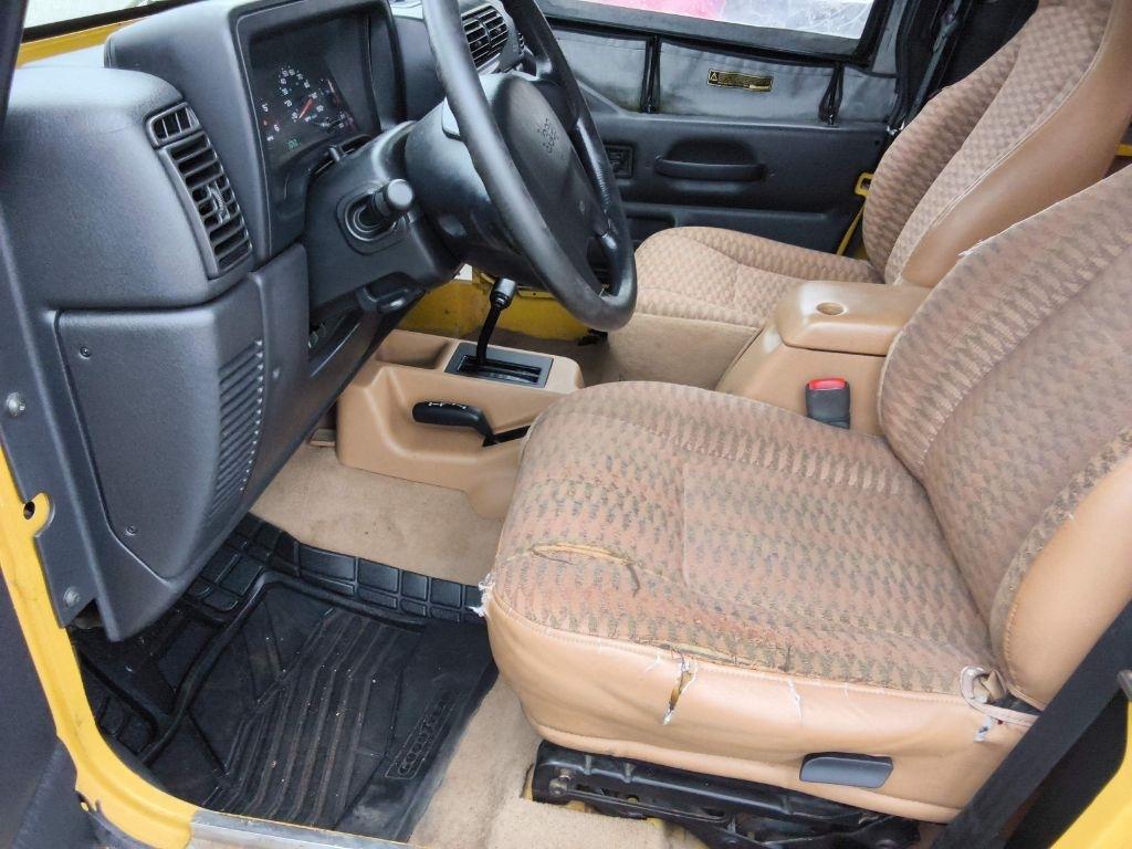 Jeep Wrangler 2dr X 2004