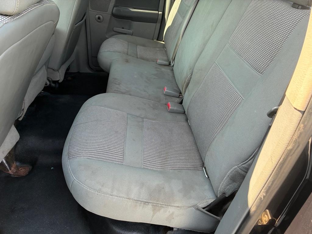 Dodge Ram 2500 4WD Quad Cab 140.5" SLT 2007