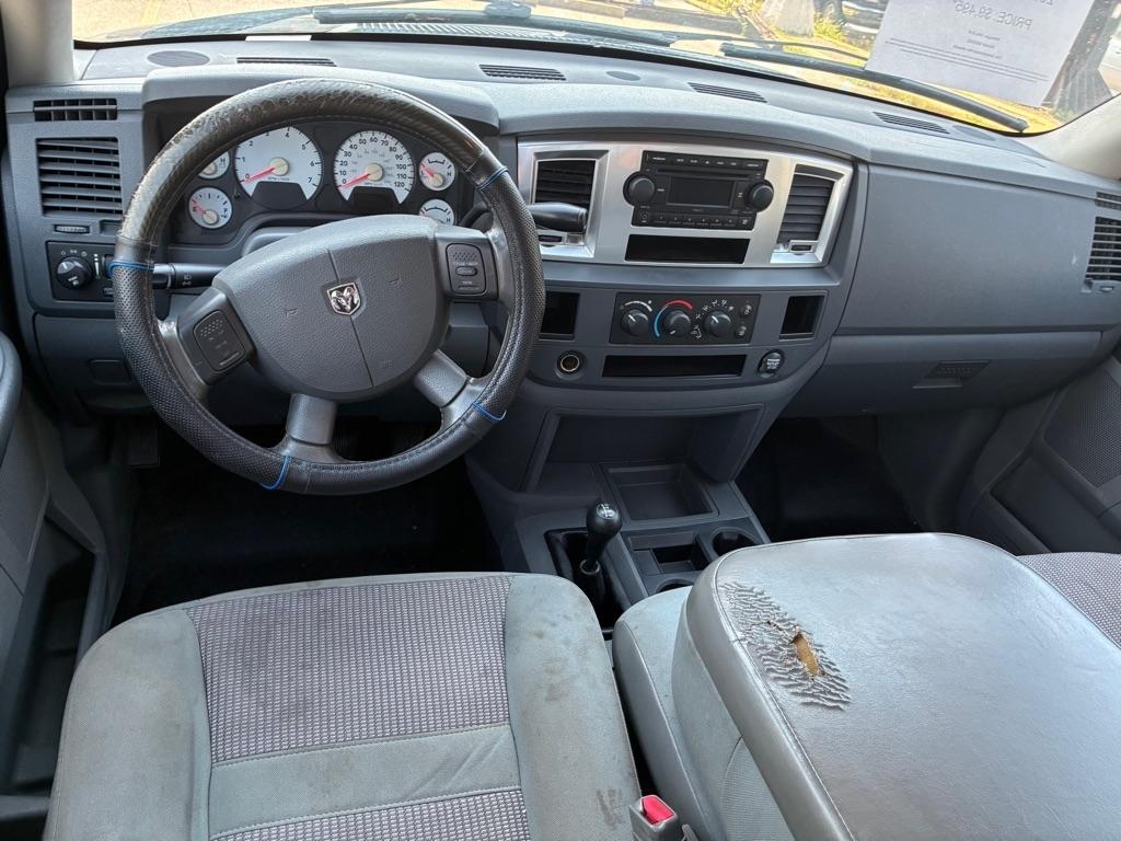 Dodge Ram 2500 4WD Quad Cab 140.5" SLT 2007