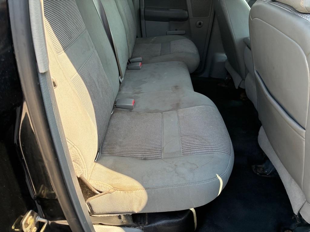Dodge Ram 2500 4WD Quad Cab 140.5" SLT 2007