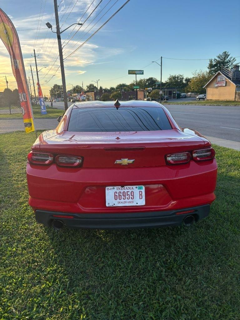 2019 Chevrolet Camaro 2dr Cpe 1LT