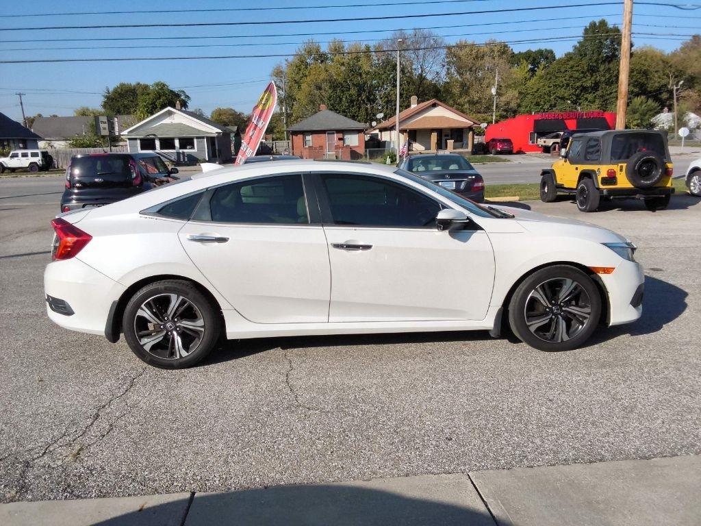 Honda Civic Sedan 4dr CVT Touring 2016