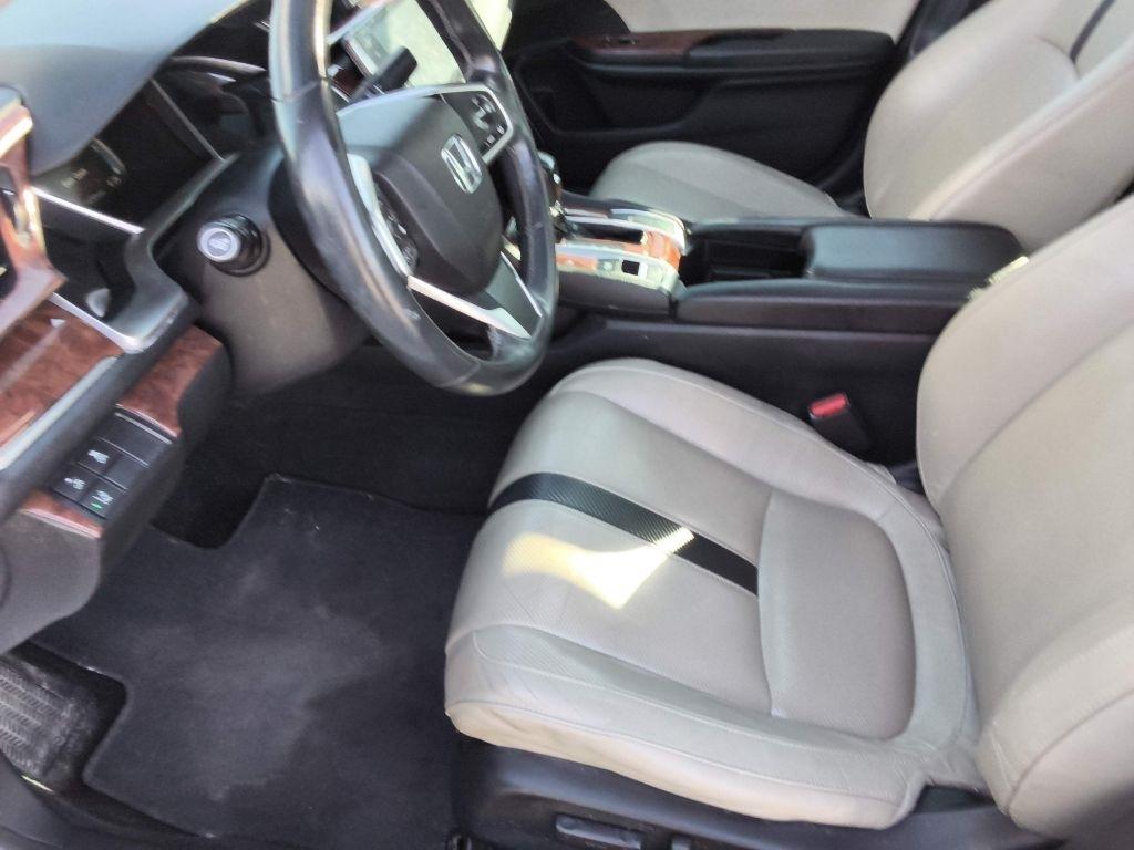 Honda Civic Sedan 4dr CVT Touring 2016