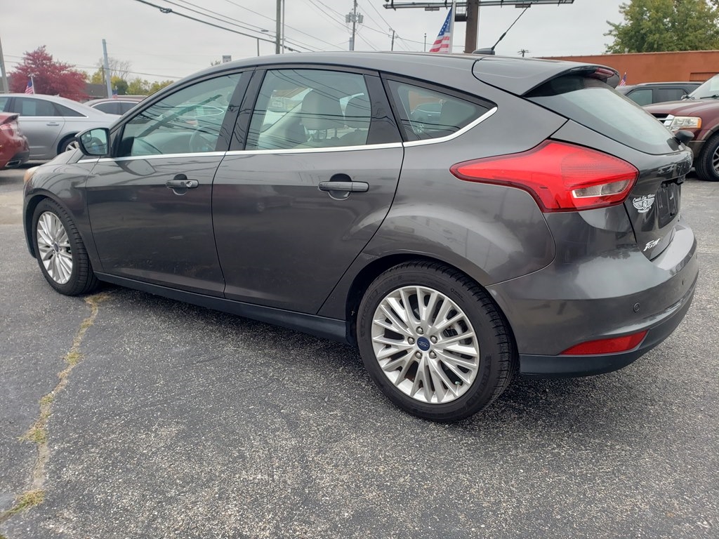 Ford Focus Titanium Hatch 2016 Ford Focus Titanium Hatch 2016
