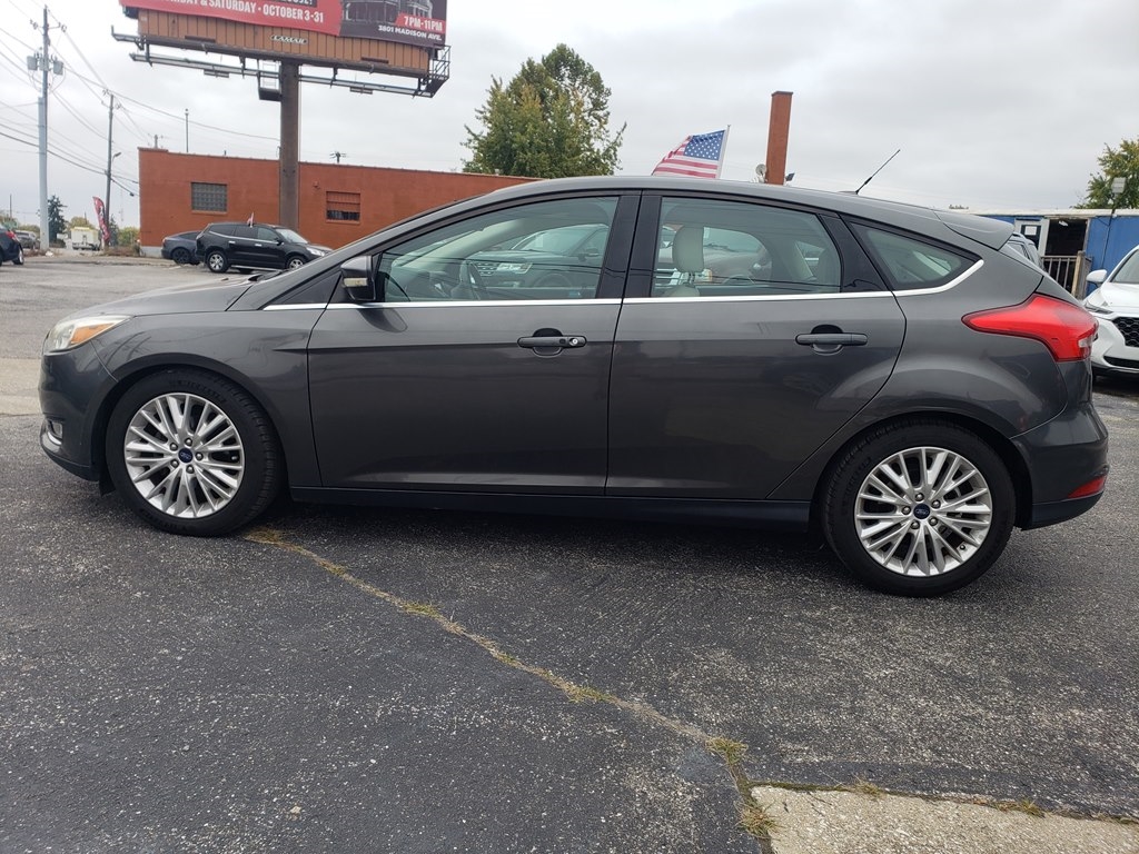 Ford Focus Titanium Hatch 2016 Ford Focus Titanium Hatch 2016