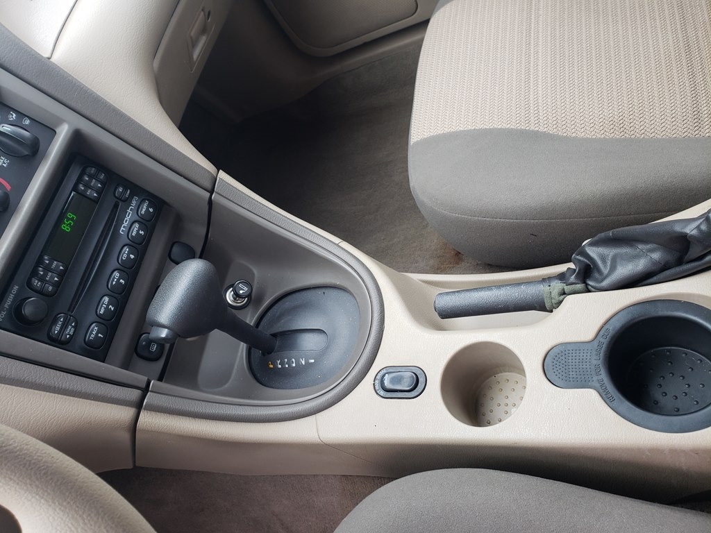 Ford Mustang Deluxe Convertible 2004 Ford Mustang Deluxe Convertible 2004