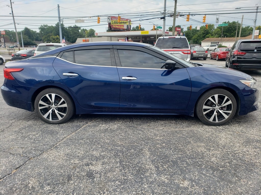 Nissan Maxima 3.5 S 2017 Nissan Maxima 3.5 S 2017