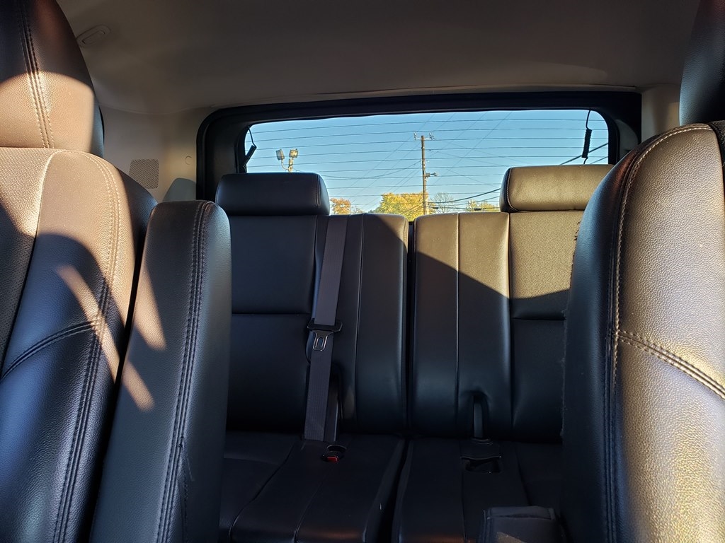 GMC Yukon SLT1 4WD 2011 GMC Yukon SLT1 4WD 2011