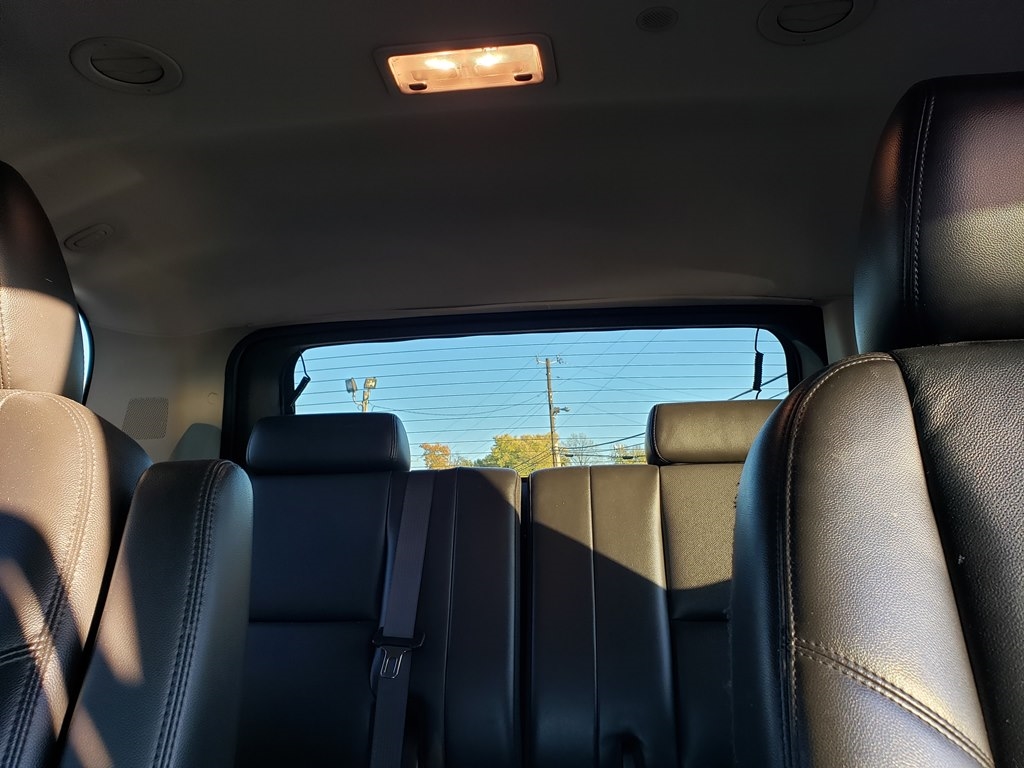 GMC Yukon SLT1 4WD 2011 GMC Yukon SLT1 4WD 2011