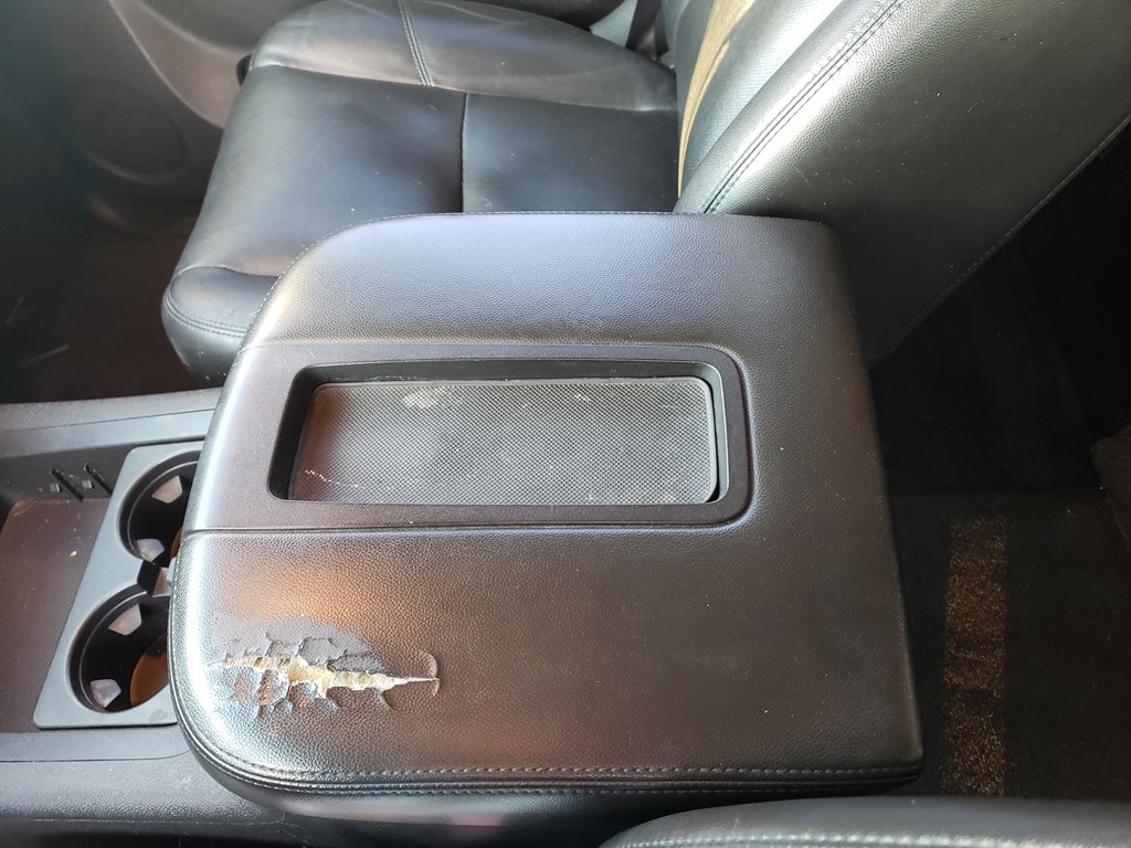 GMC Yukon SLT1 4WD 2011 GMC Yukon SLT1 4WD 2011