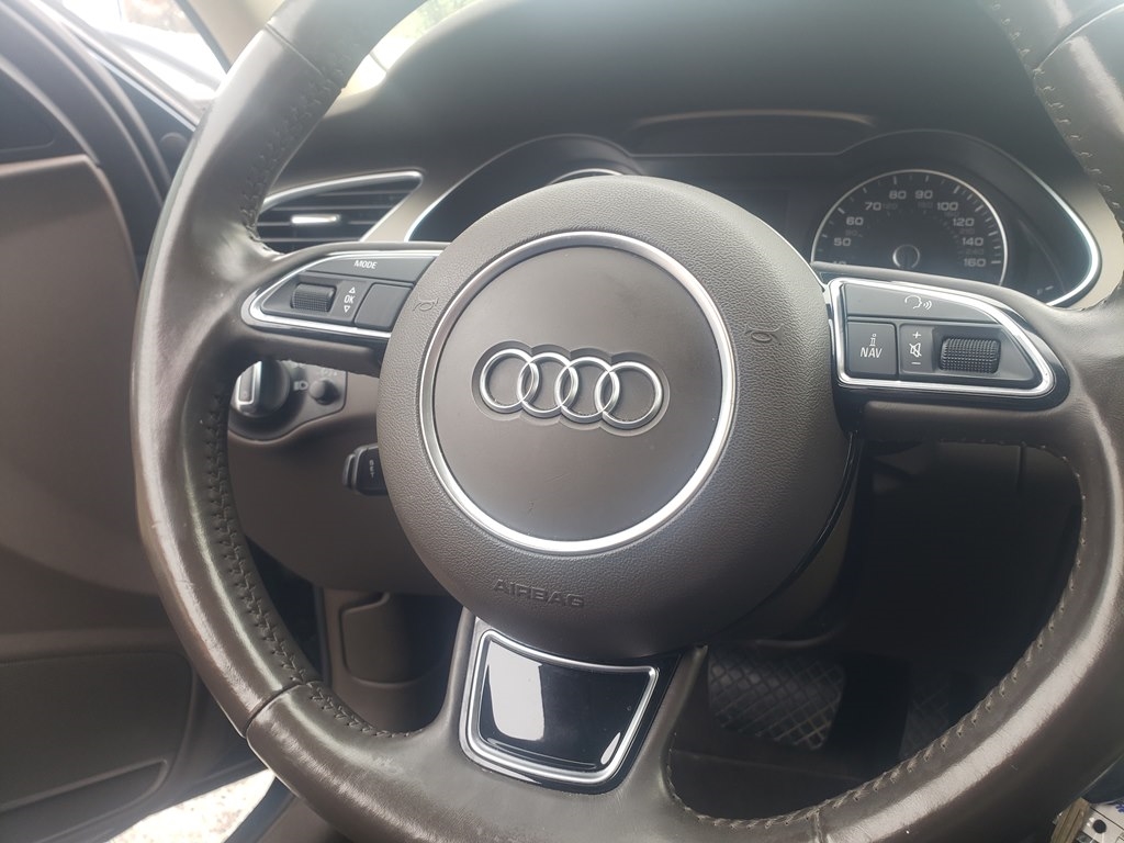 Audi A4 2.0T Sedan quattro Tiptronic 2015 Audi A4 2.0T Sedan quattro Tiptronic 2015