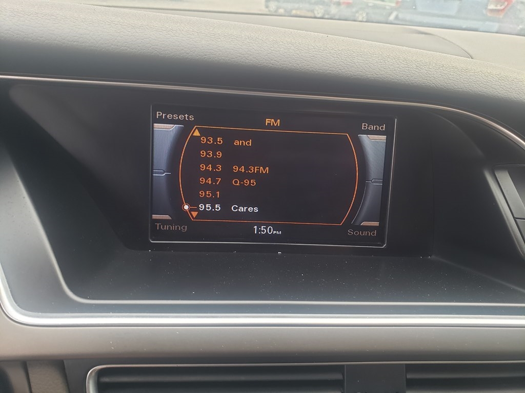 Audi A4 2.0T Sedan quattro Tiptronic 2015 Audi A4 2.0T Sedan quattro Tiptronic 2015