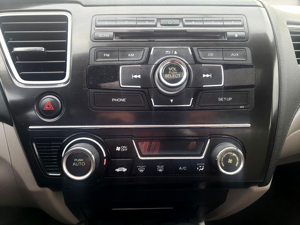 Honda Civic EX Sedan 5-Speed AT 2013