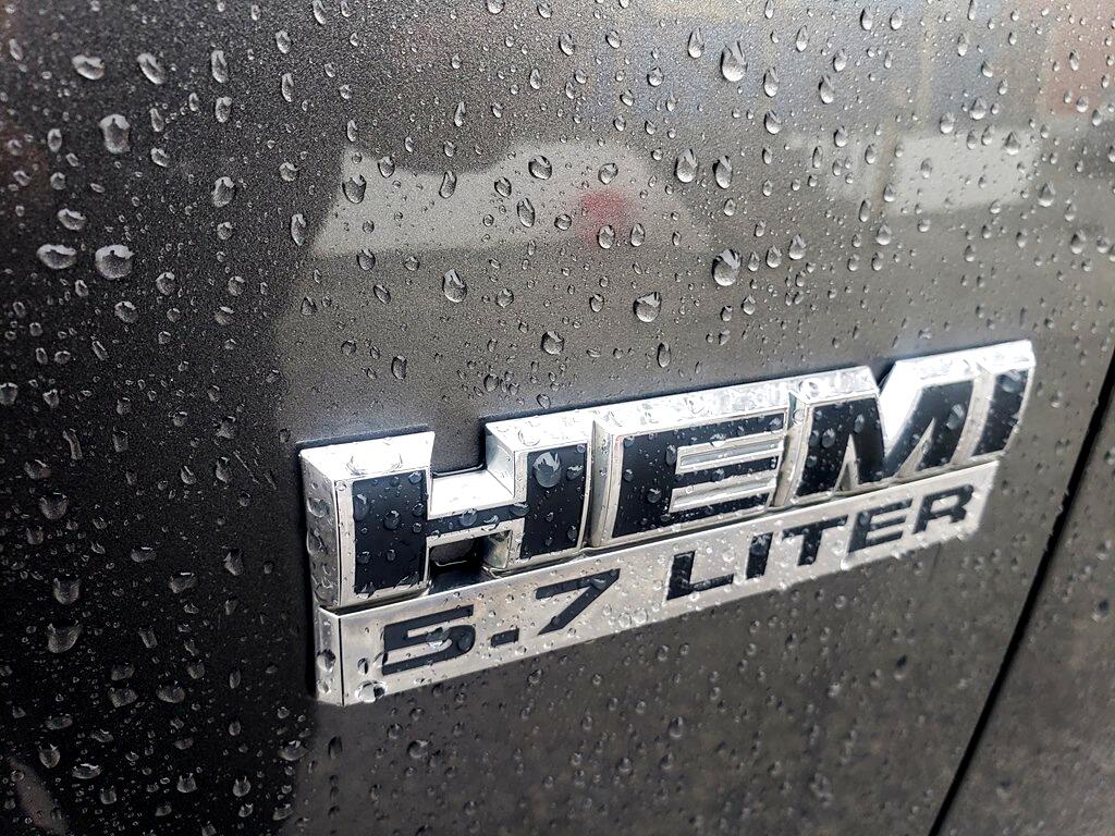 RAM 1500 ST Crew Cab 2WD 2012