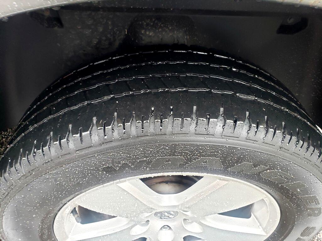 RAM 1500 ST Crew Cab 2WD 2012