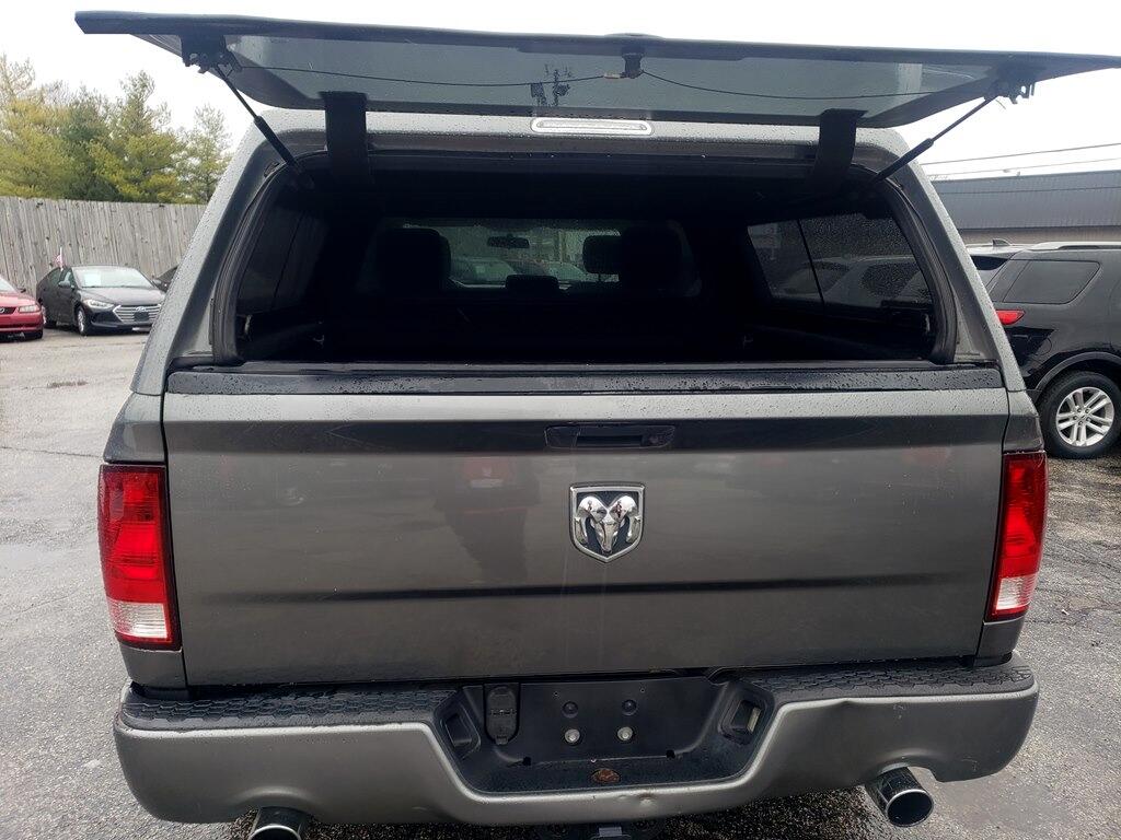 RAM 1500 ST Crew Cab 2WD 2012