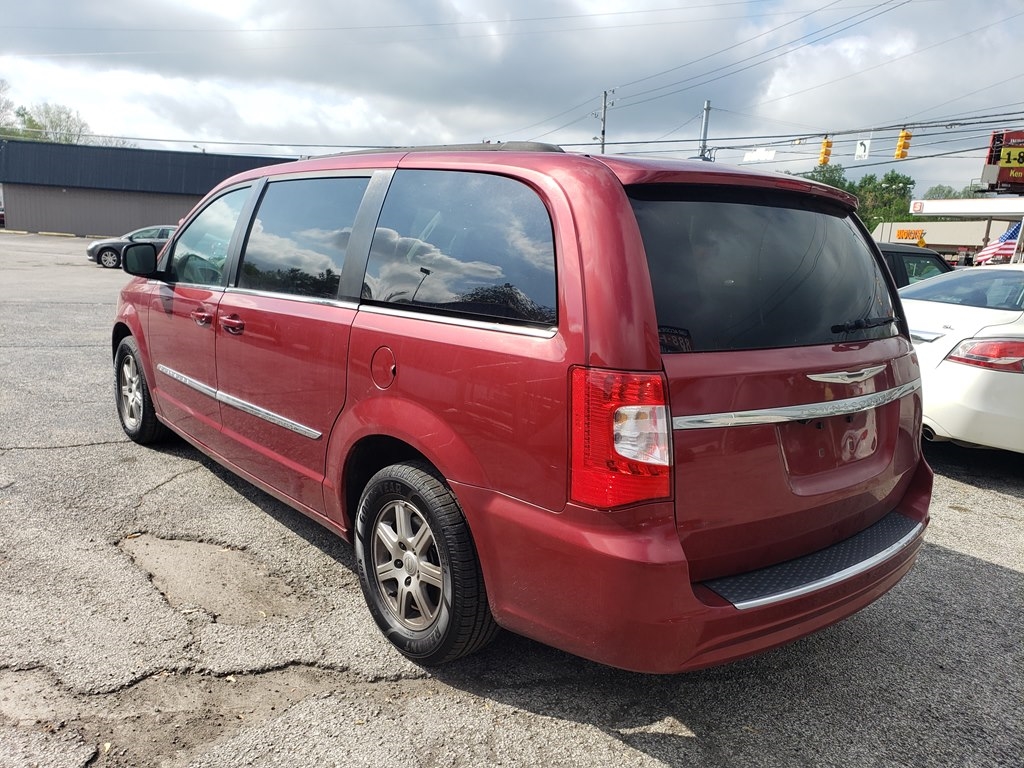 Chrysler Town & Country Touring 2012
