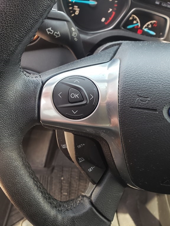 Ford Escape Titanium 4WD 2015