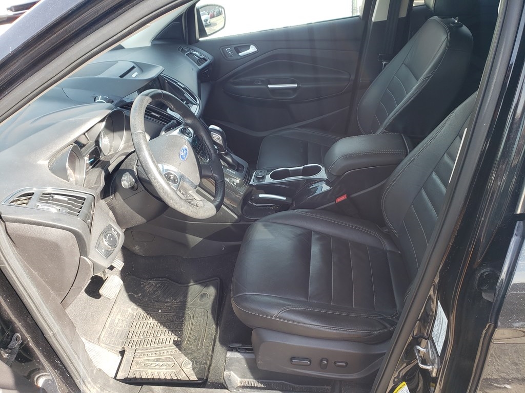 Ford Escape Titanium 4WD 2015