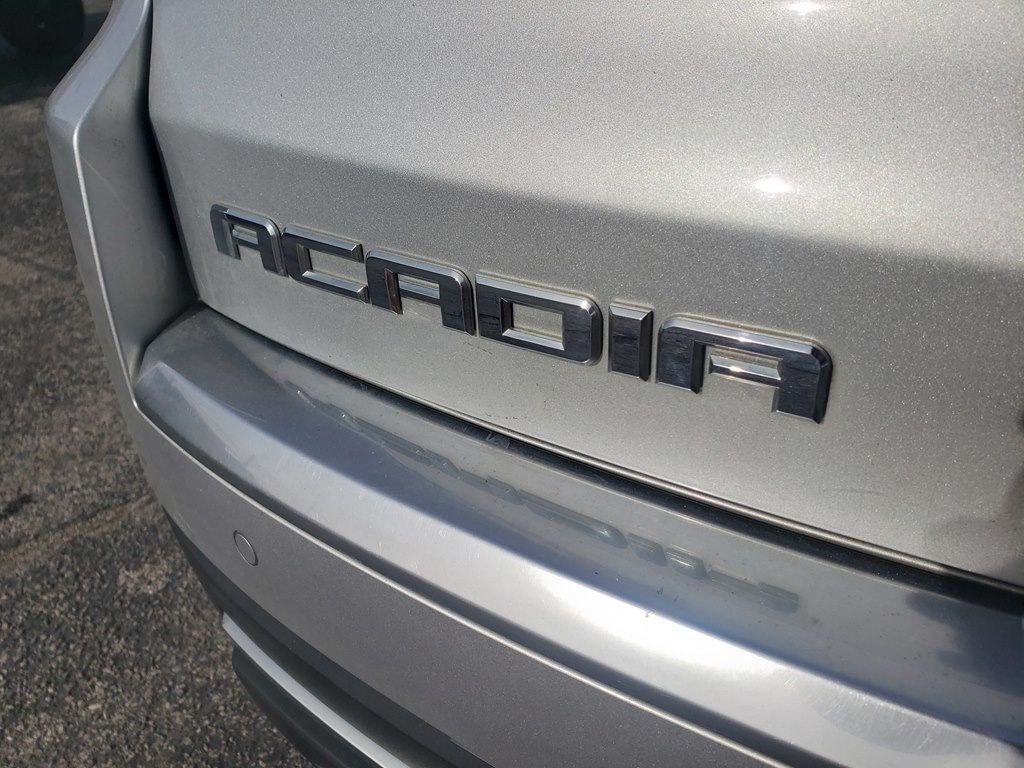 GMC Acadia SLE-1 FWD 2013