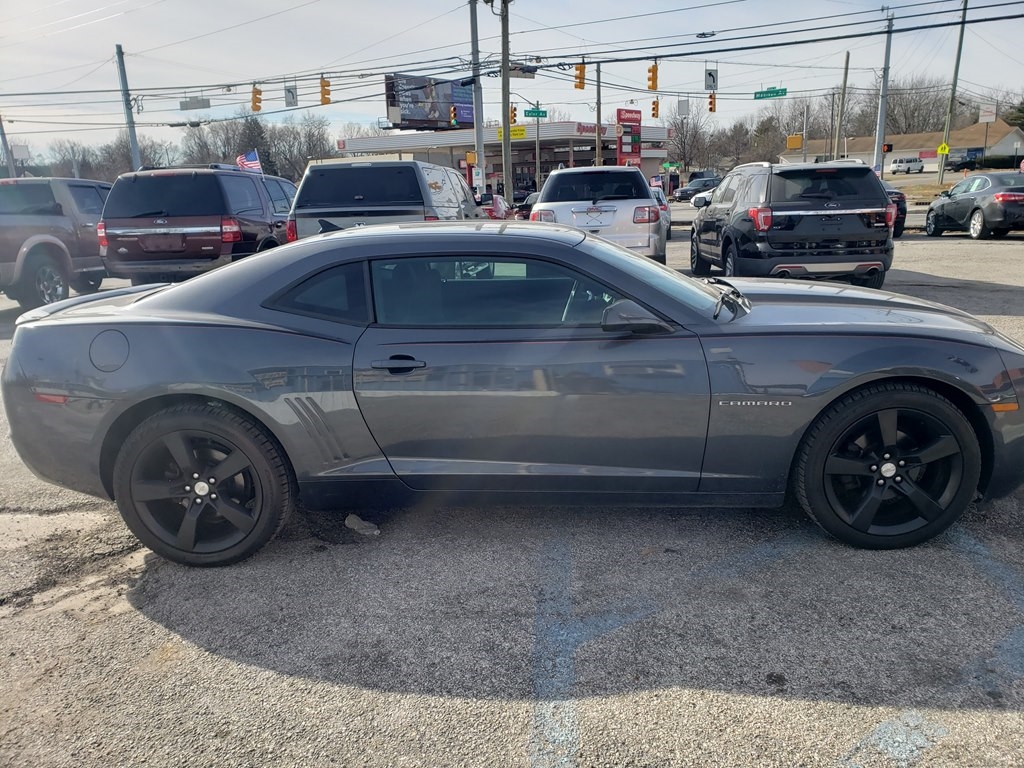 Chevrolet Camaro LT1 Coupe 2011