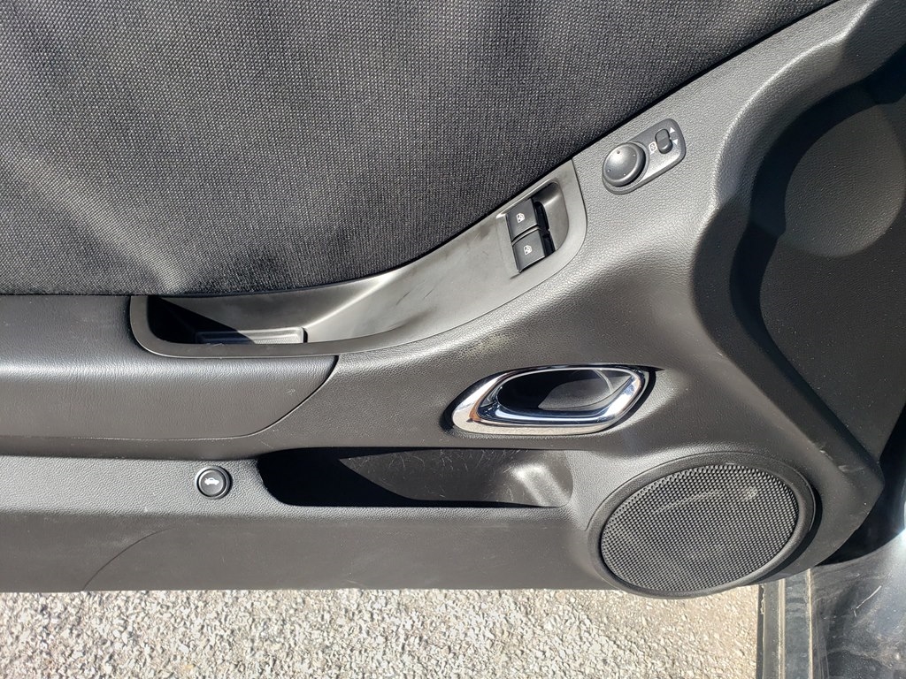 Chevrolet Camaro LT1 Coupe 2011